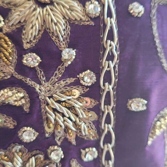 Hindu  suit skirt and blouse - Picture 9 of 10